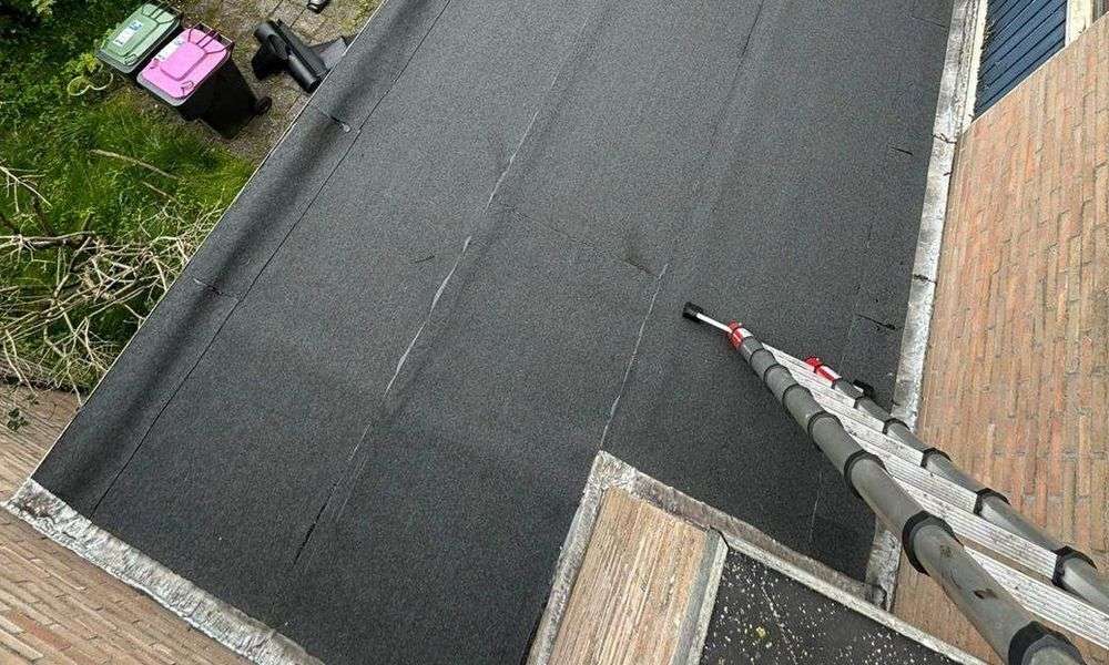 Plat dak geplaatst door dakdekker in Rotterdam Plat dak geplaatst door dakdekker in Rotterdam